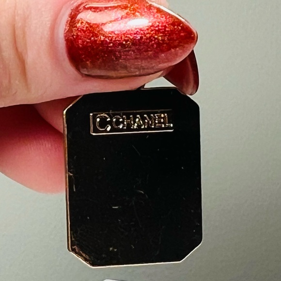 Chanel Gold Clock Charm - Picture 5 of 5